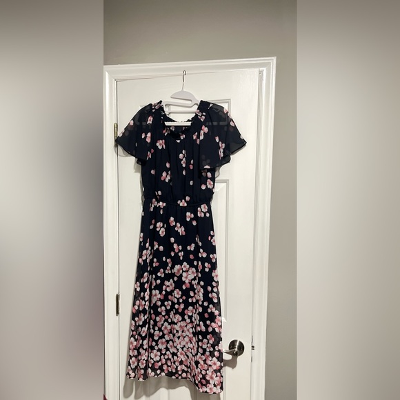 Coral Blossom dress in Navy - Picture 2 of 3